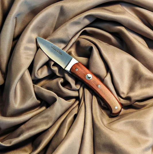 Le Charvay Prestige en Red Heart